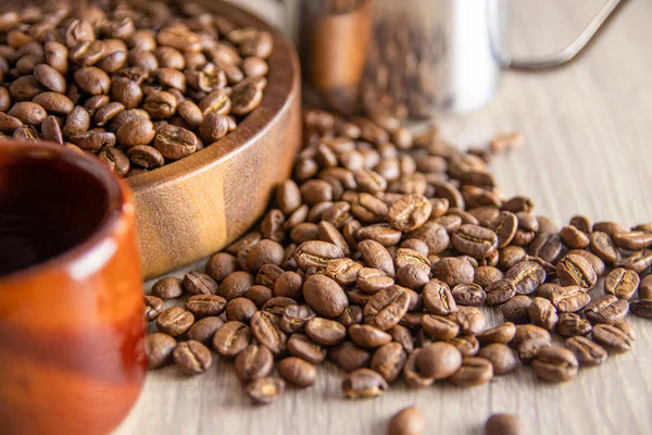 What Is Blonde Roast Coffee? Health Benefits, Flavor & More